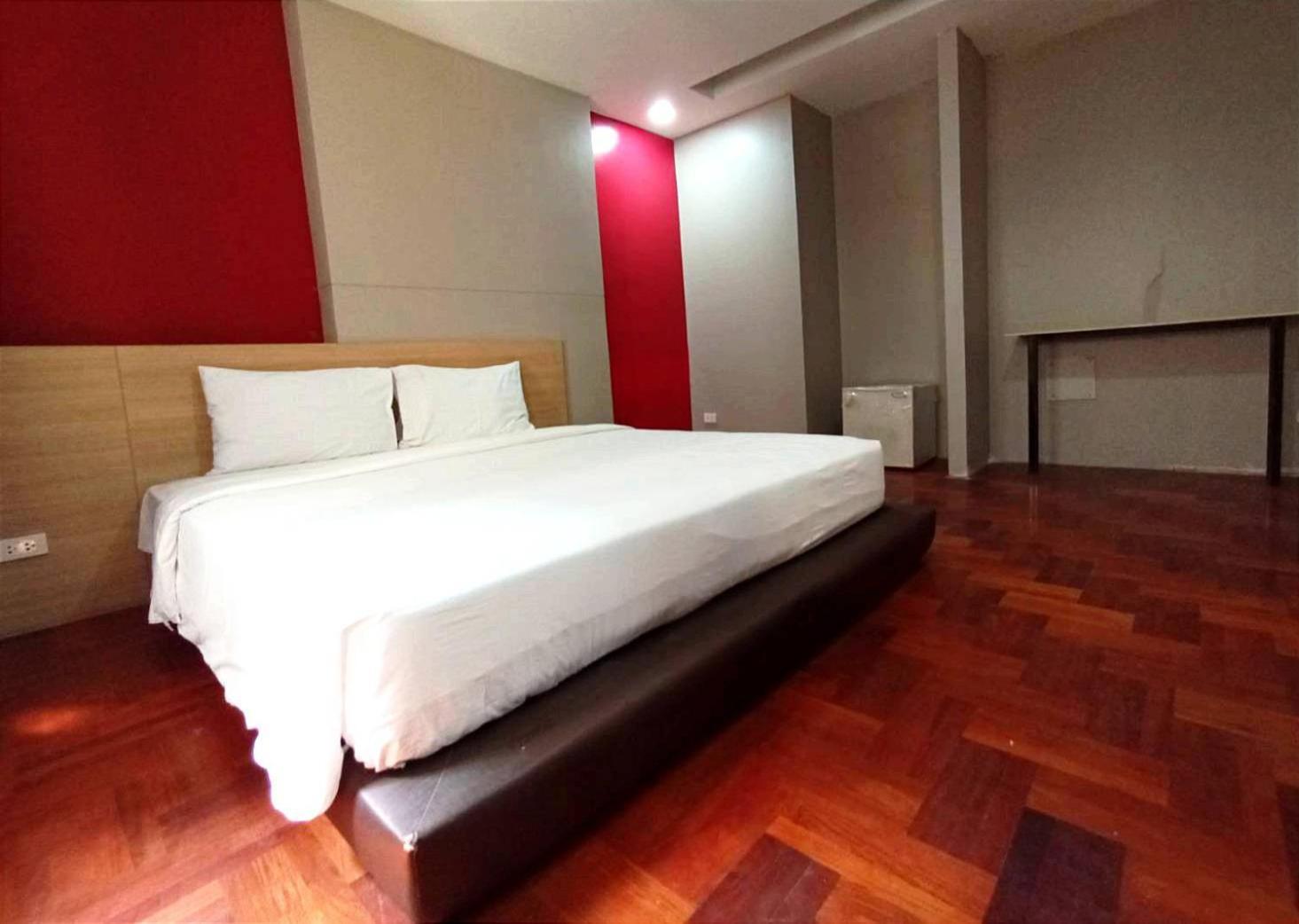 Go Inn Silom - Bts Saint Louis โกอินน์ สีลม - สถานีรถไฟฟ้าเซนต์หลุยส์ X Bangkok Buitenkant foto