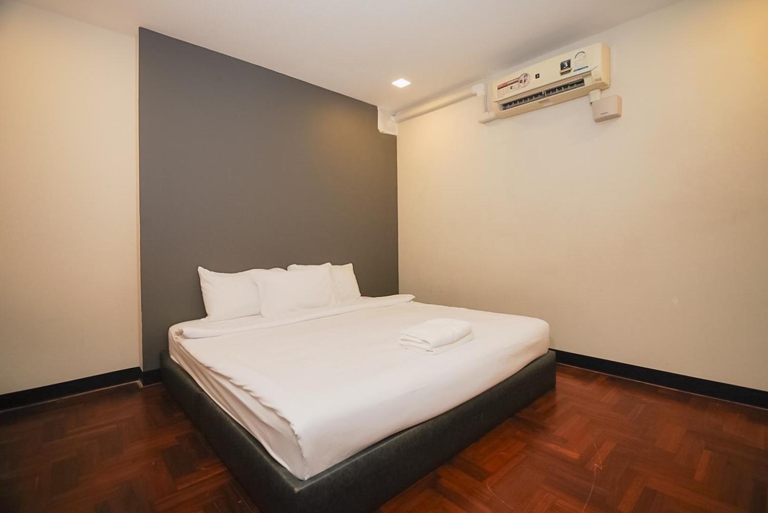 Go Inn Silom - Bts Saint Louis โกอินน์ สีลม - สถานีรถไฟฟ้าเซนต์หลุยส์ X Bangkok Buitenkant foto