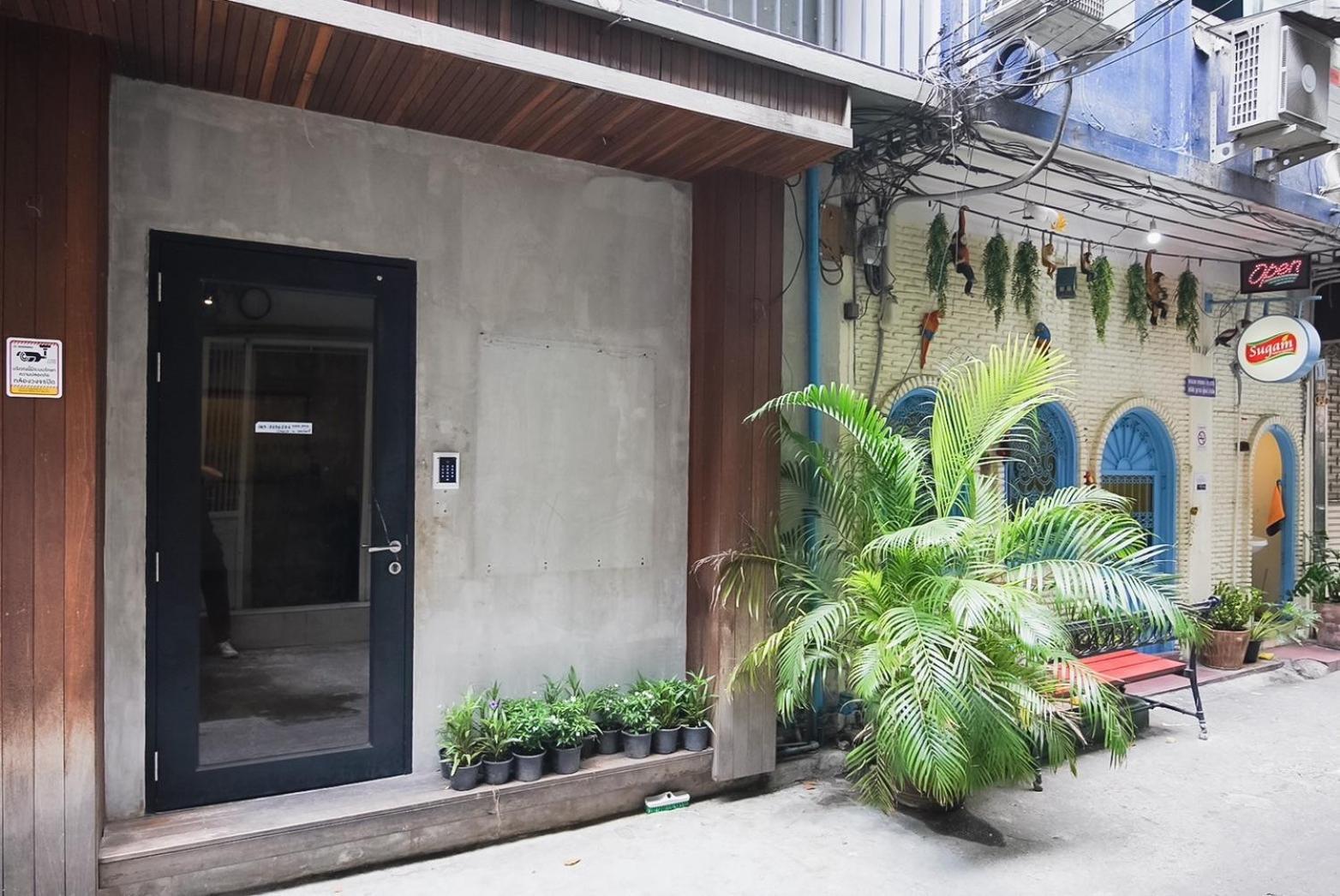 Go Inn Silom - Bts Saint Louis โกอินน์ สีลม - สถานีรถไฟฟ้าเซนต์หลุยส์ X Bangkok Buitenkant foto
